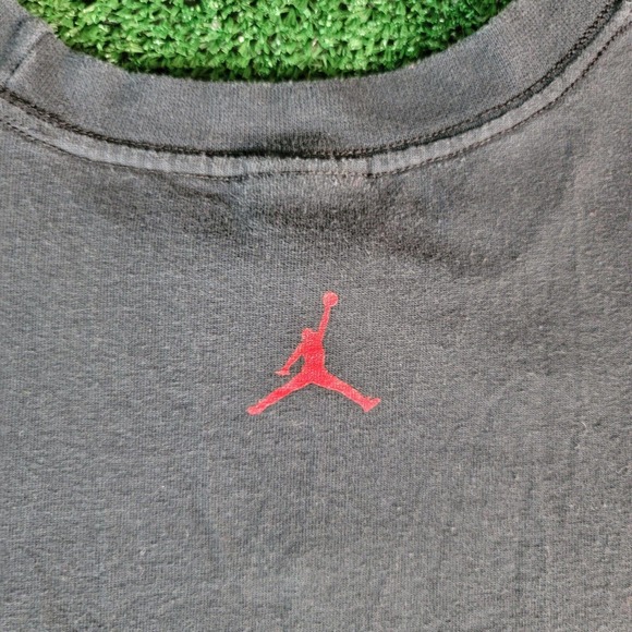 Vintage Air Jordan Space Jam Hare Shirt Retro Geometric Triangles Size Large - Picture 6 of 7